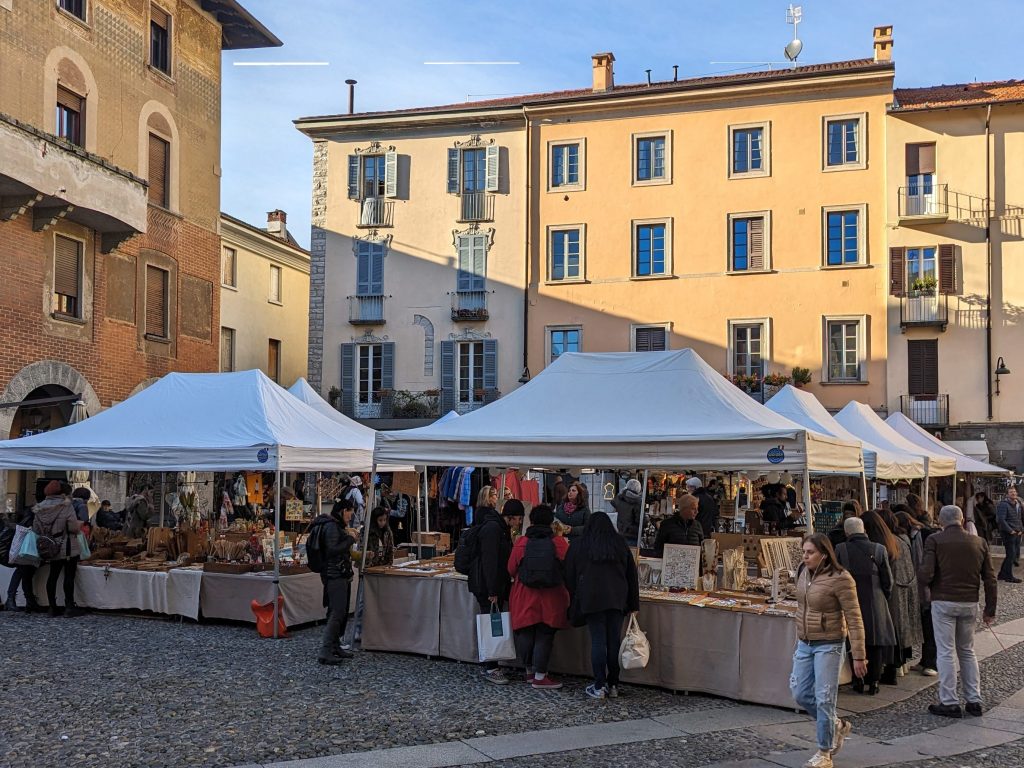 San Fedele Piazza - Como Lake Como